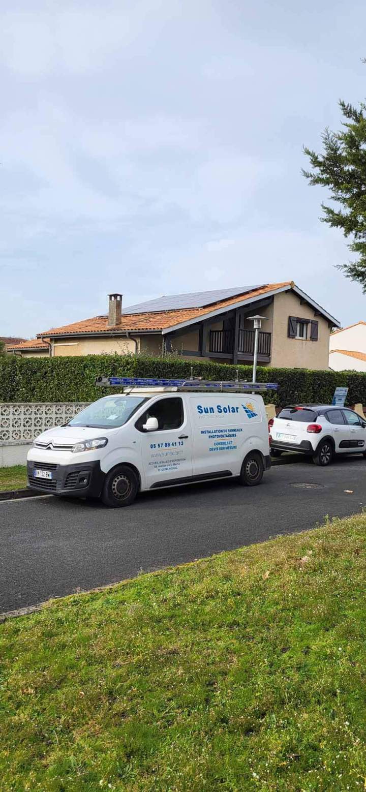 Installation panneaux photovoltaïques Mérignac