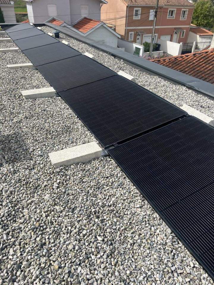 Expert en installation photovoltaïque dans la région de Mérignac