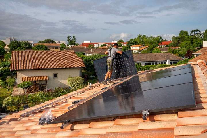 Maintenance panneaux photovoltaïques Mérignac