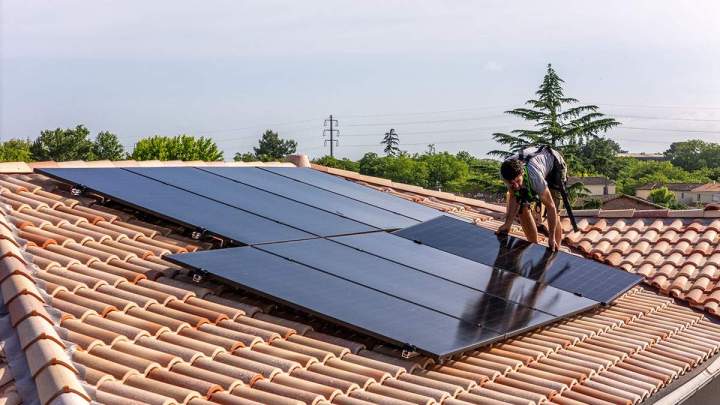Maintenance panneaux photovoltaïques Mérignac