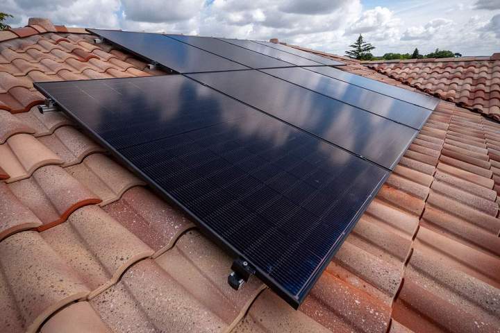 Maintenance panneaux photovoltaîques Mérignac