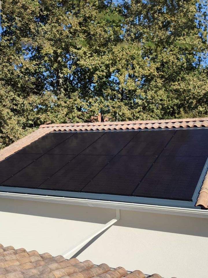 Pose de panneaux photovoltaïques Mérignac